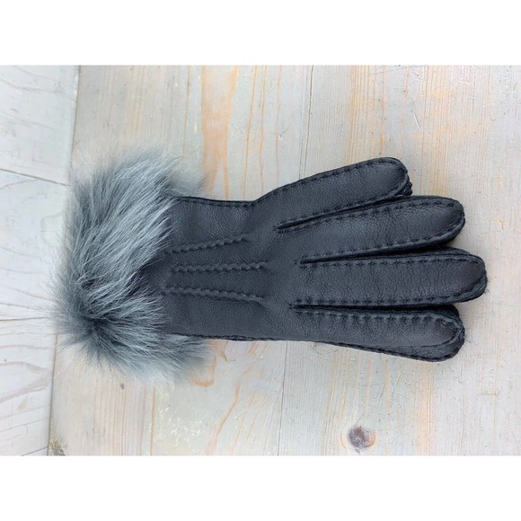 UGG THREE POINT BLACK LEATHER GLOVES WITH TOSCANA FUR Trim MED NWT - Picture 5 of 9
